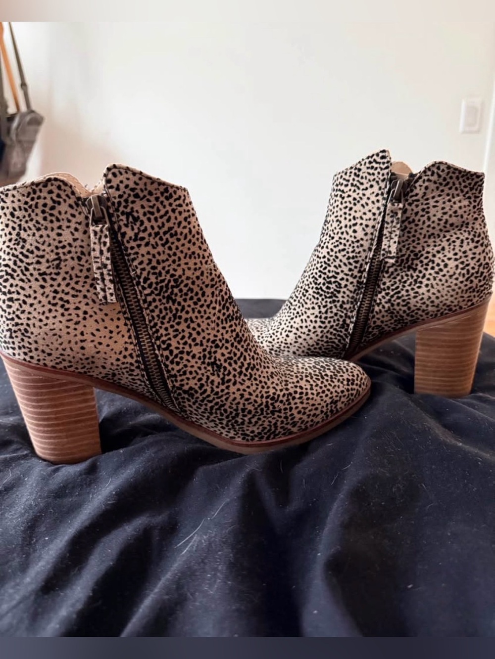 Women’s MIA! Beige Leopard Print Ankle Boots with Block Heel 8 1/2